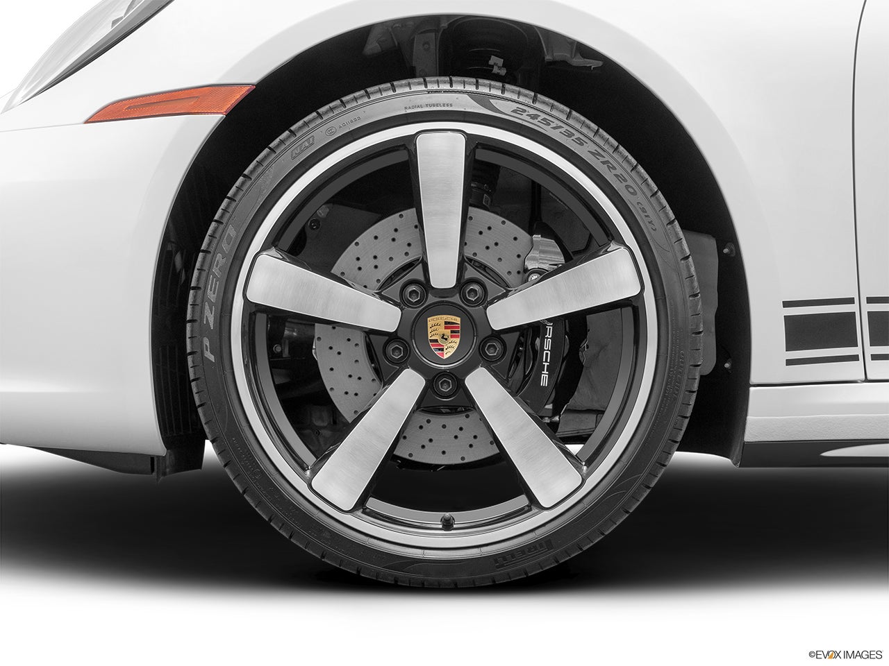 2025 Porsche 911 photo