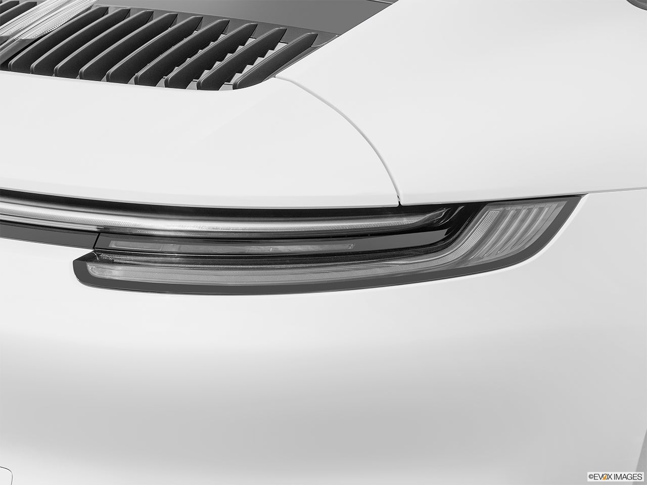 2025 Porsche 911 photo