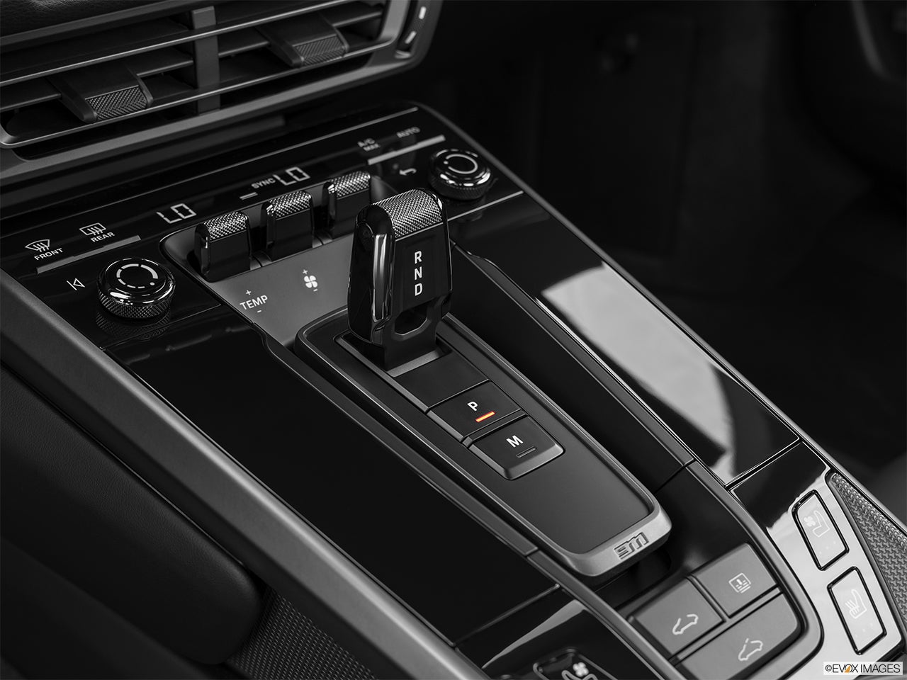 2025 Porsche 911 photo