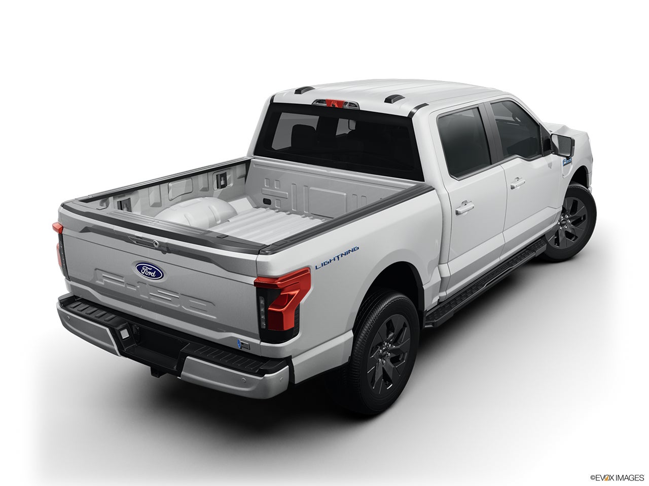 2024 Ford F-150 Lightning photo