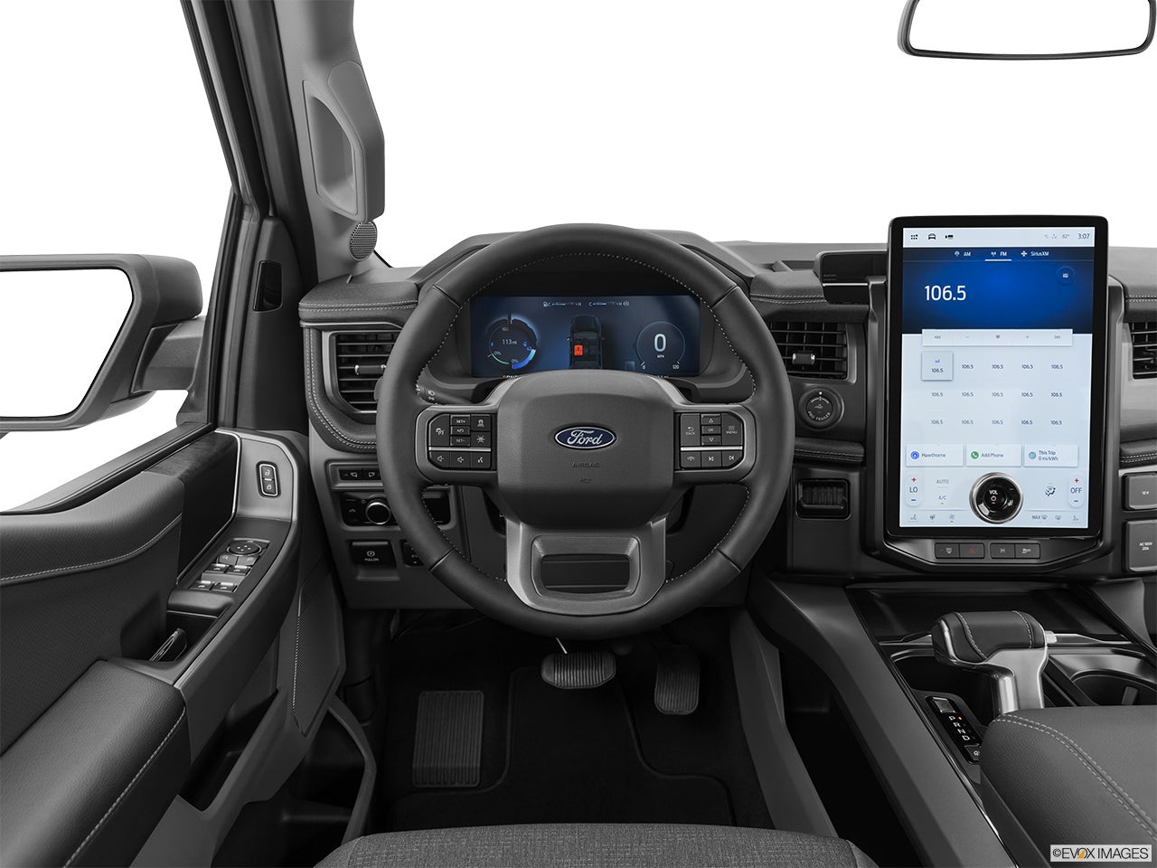 2024 Ford F-150 Lightning photo