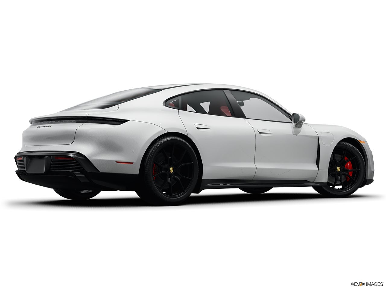 2025 Porsche Taycan photo
