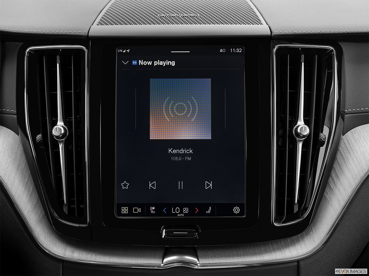 2026 Volvo XC60 photo