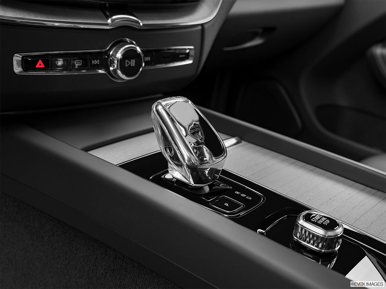 2026 Volvo XC60 photo