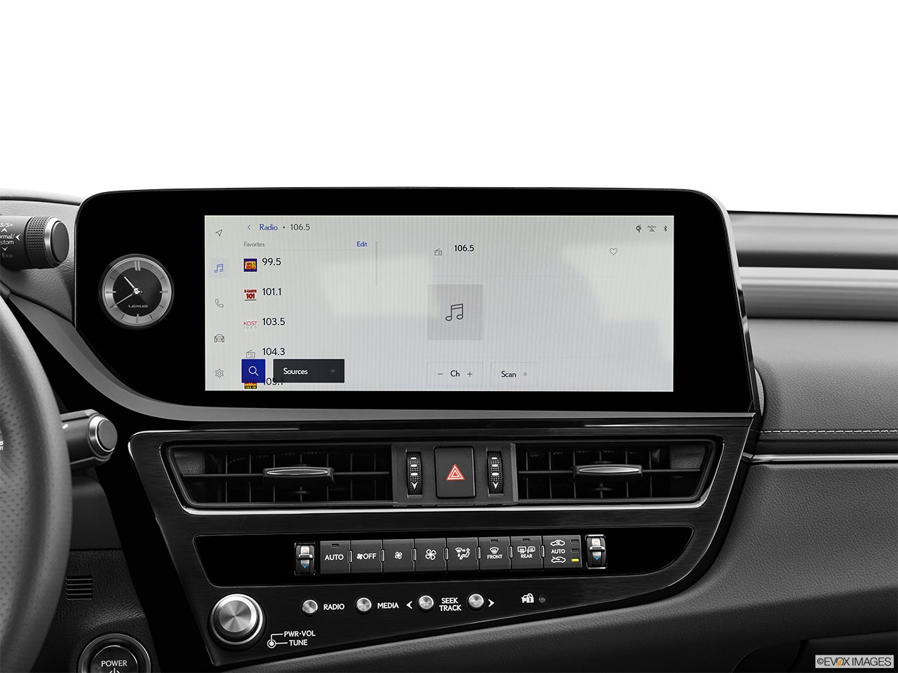 2025 Lexus ES 300h photo