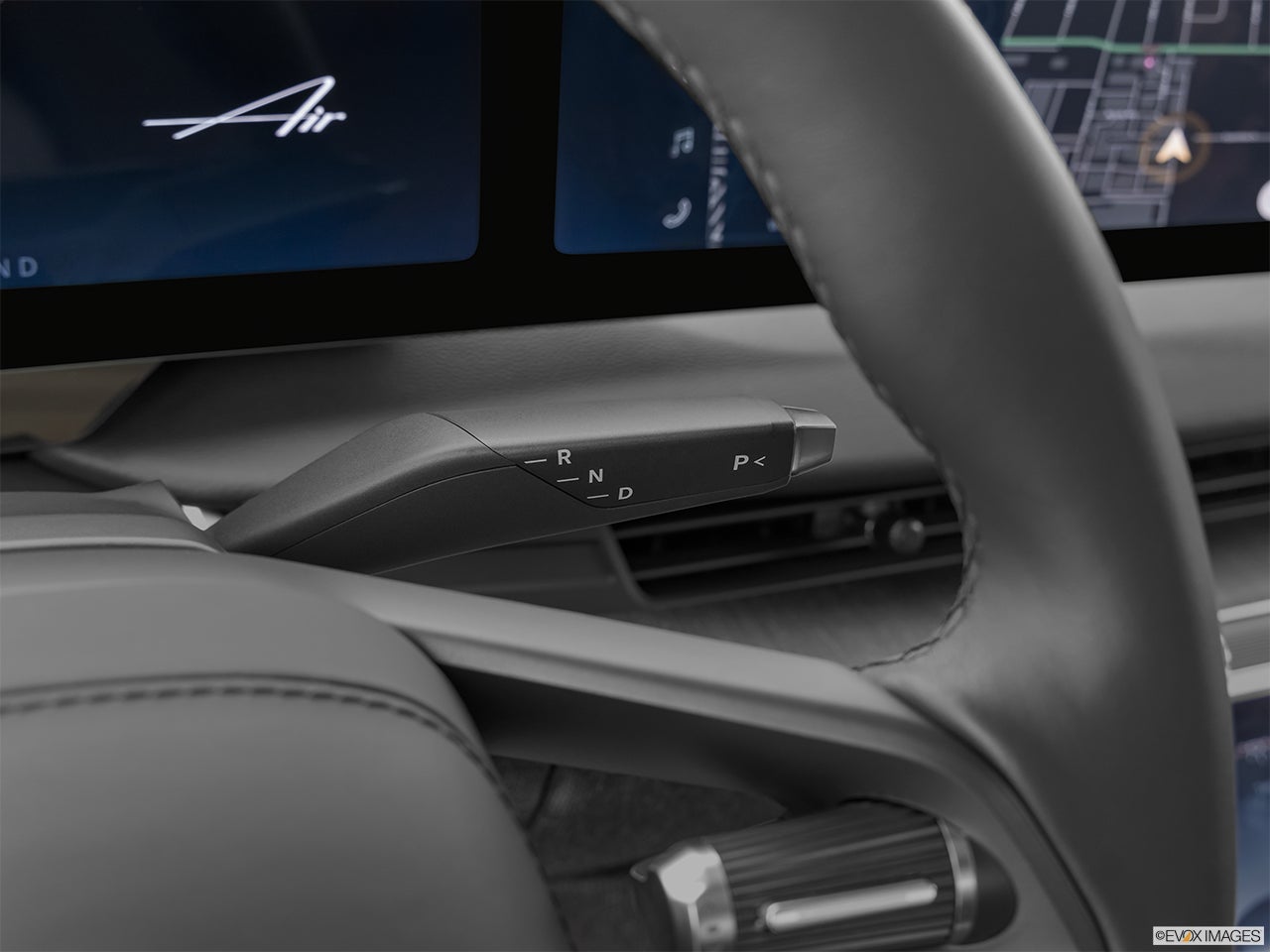 2025 Lucid Air photo