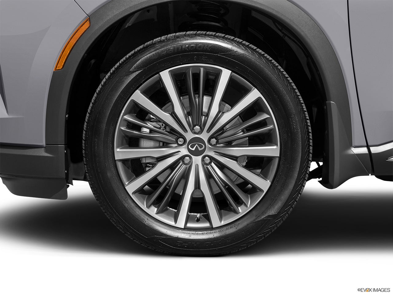 2025 INFINITI QX60 photo