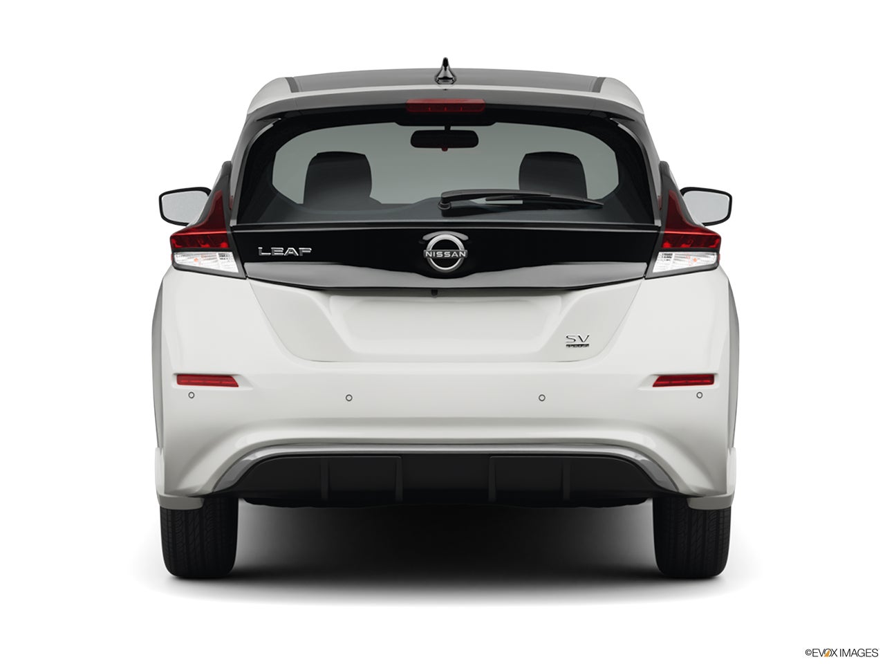 2025 Nissan LEAF photo