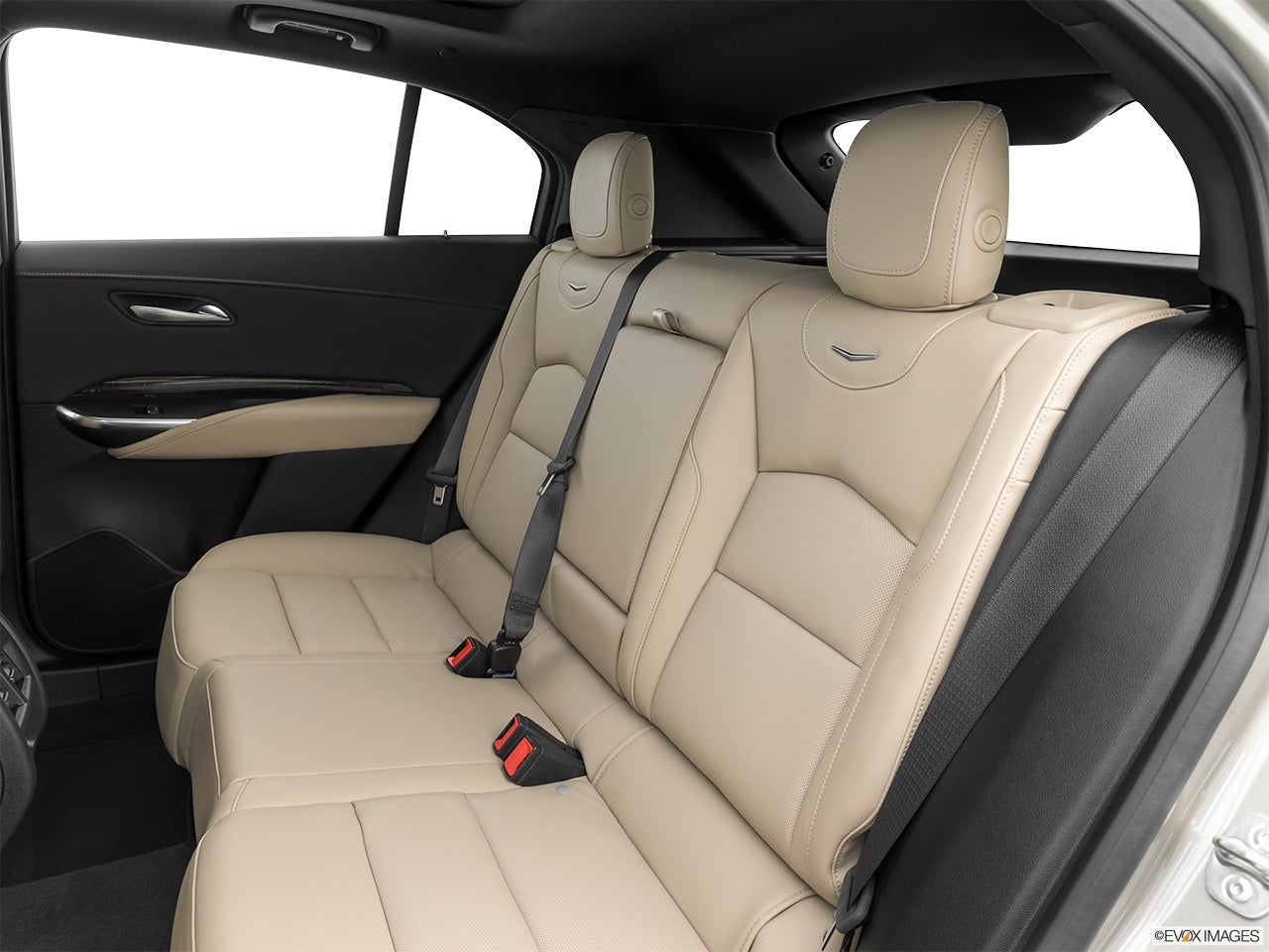 2025 Cadillac XT4 photo