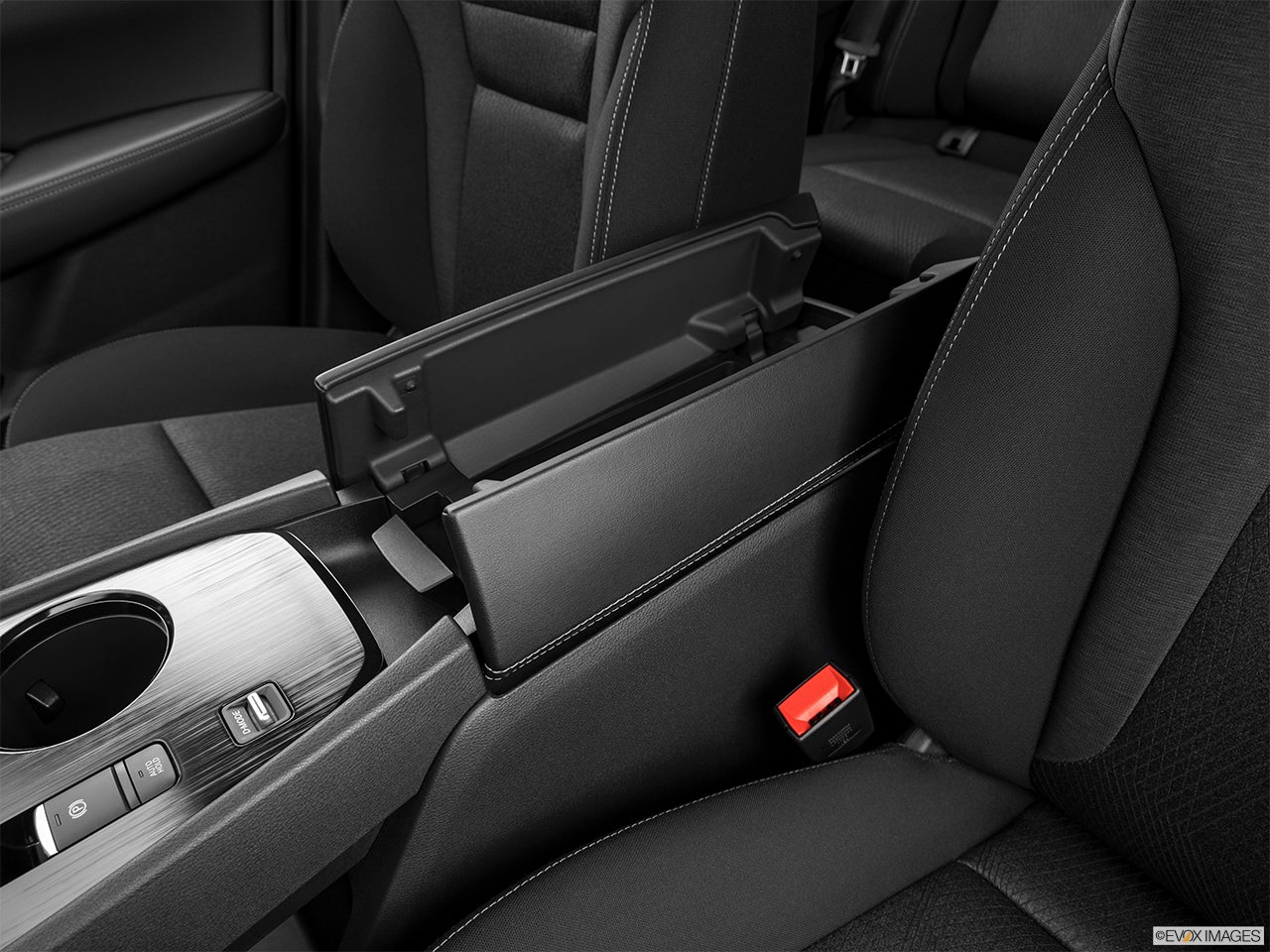 2024 Nissan Rogue photo