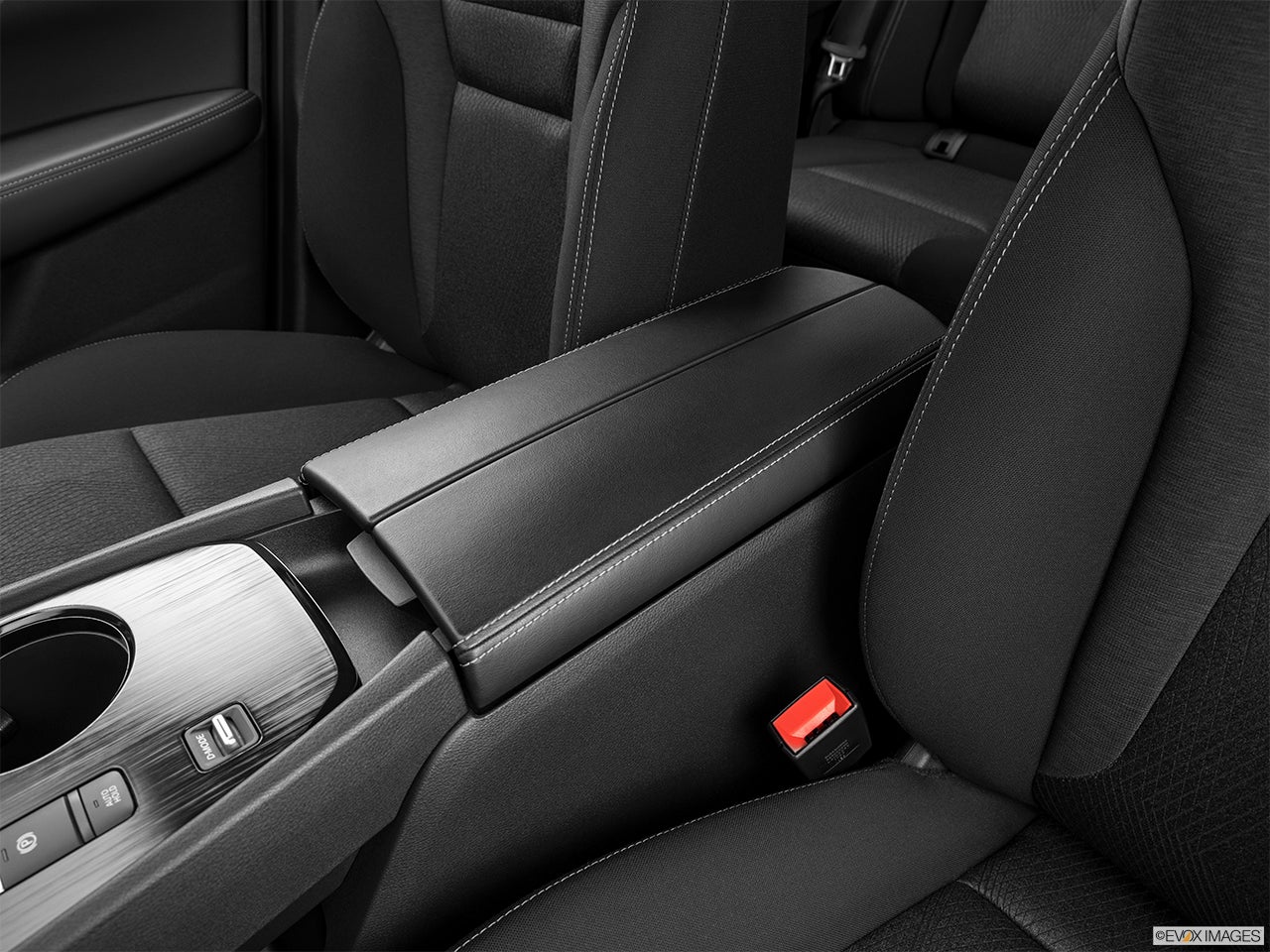 2024 Nissan Rogue photo