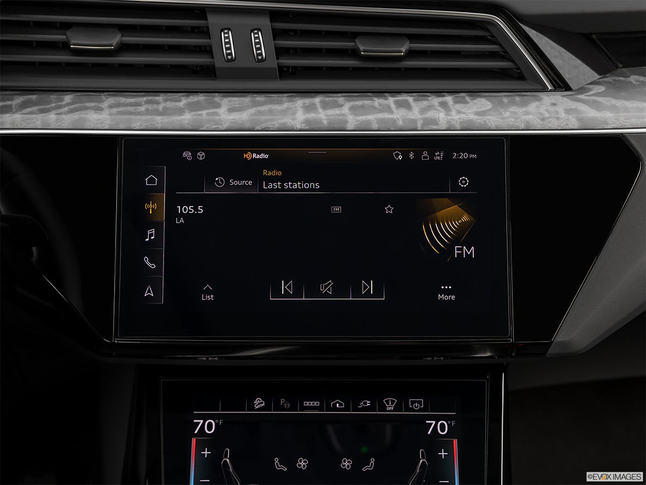 2024 Audi SQ8 Sportback e-tron photo