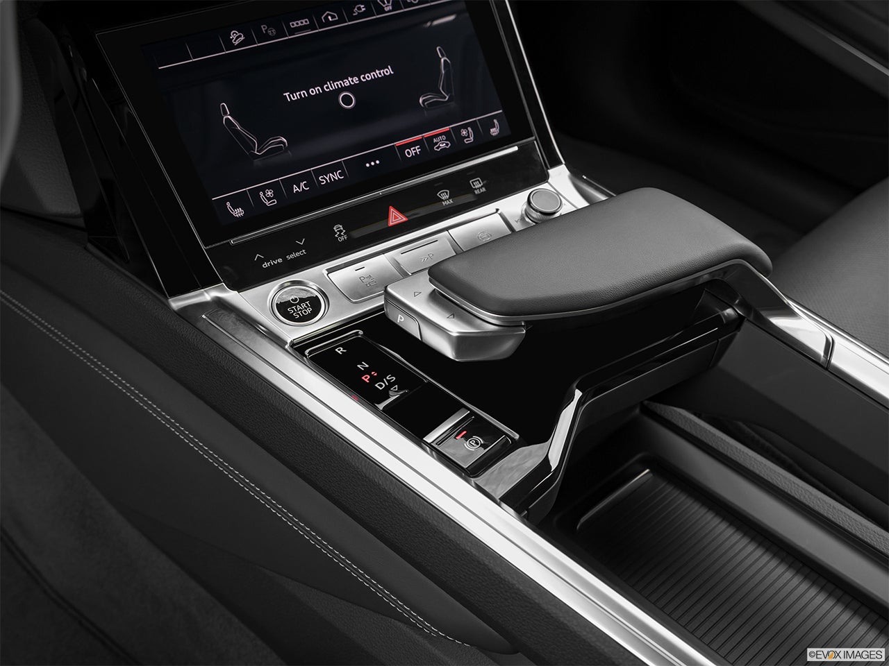 2024 Audi SQ8 Sportback e-tron photo