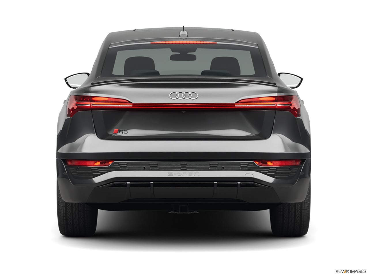 2024 Audi SQ8 Sportback e-tron photo