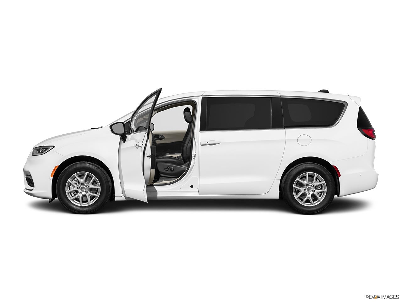 2025 Chrysler Pacifica photo