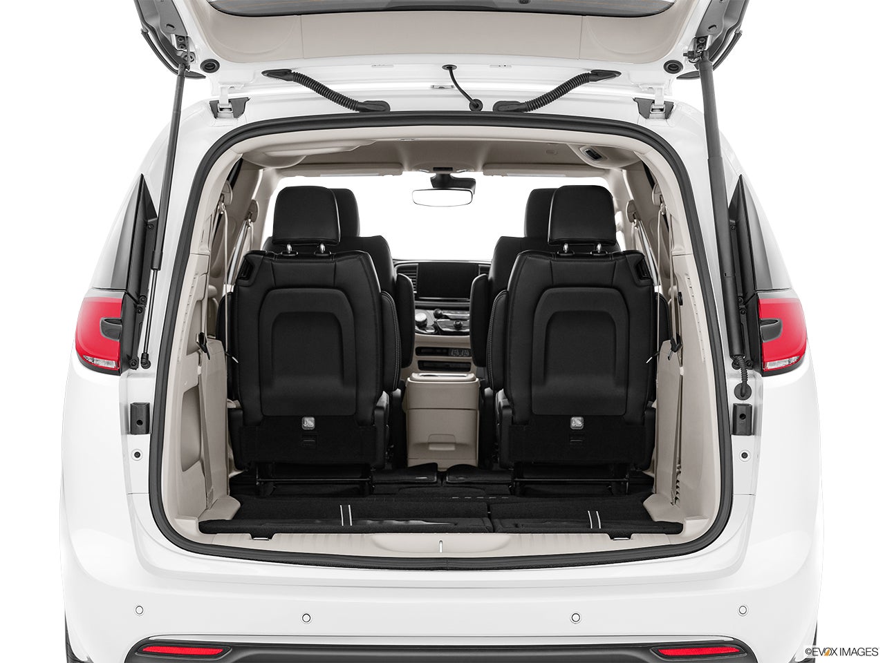 2025 Chrysler Pacifica photo