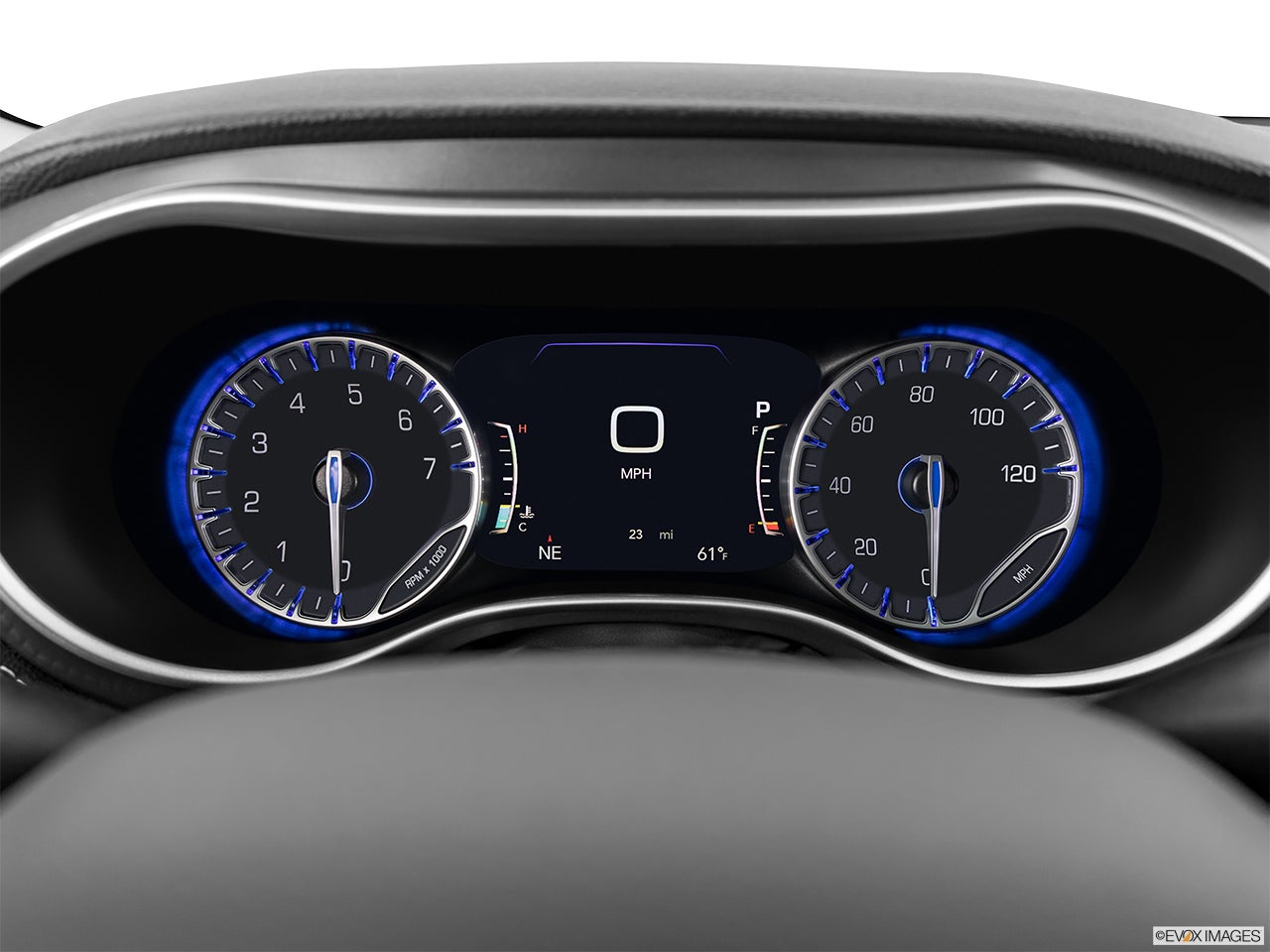 2025 Chrysler Pacifica photo