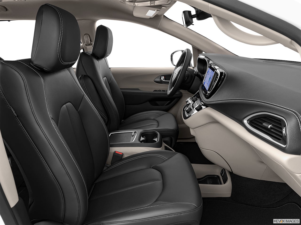 2025 Chrysler Pacifica photo