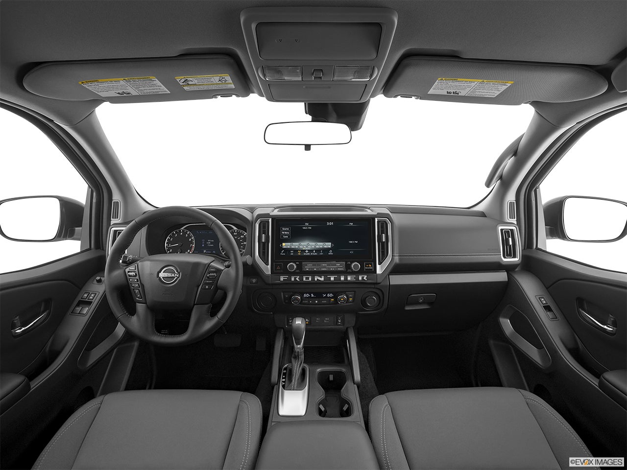 2025 Nissan Frontier photo