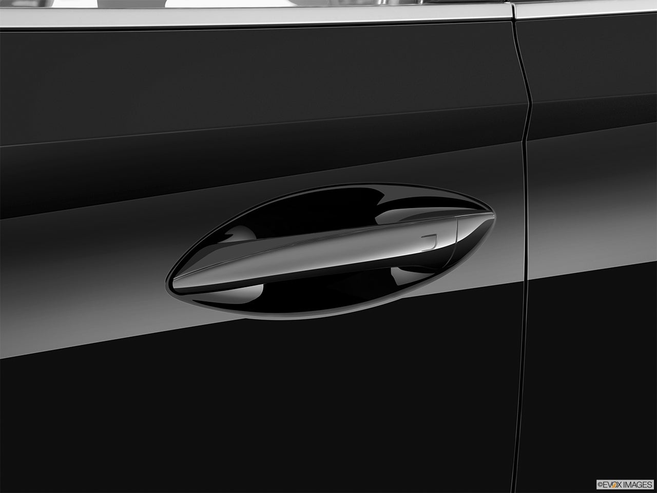 2024 Hyundai SONATA Hybrid photo