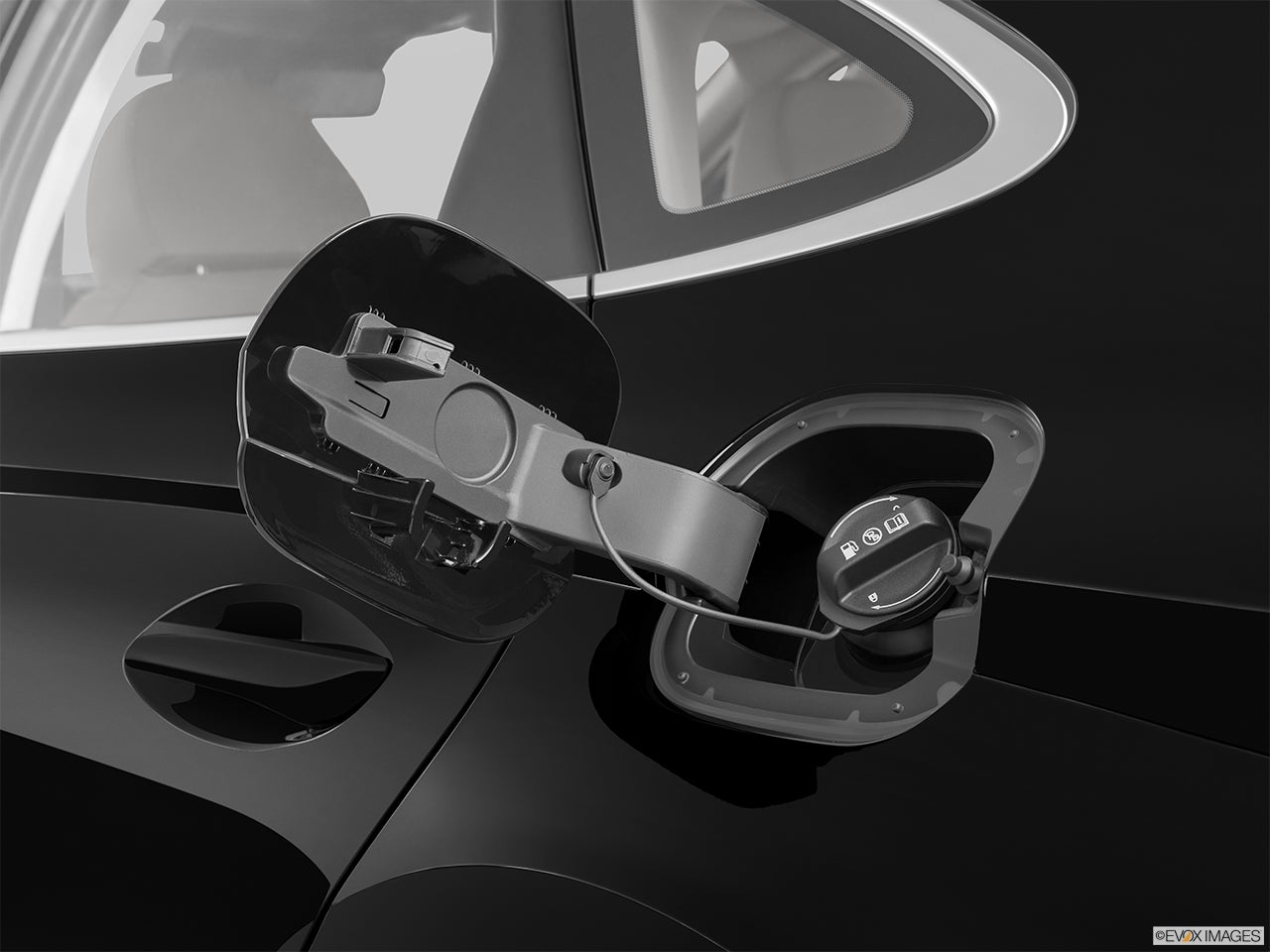 2024 Hyundai SONATA Hybrid photo
