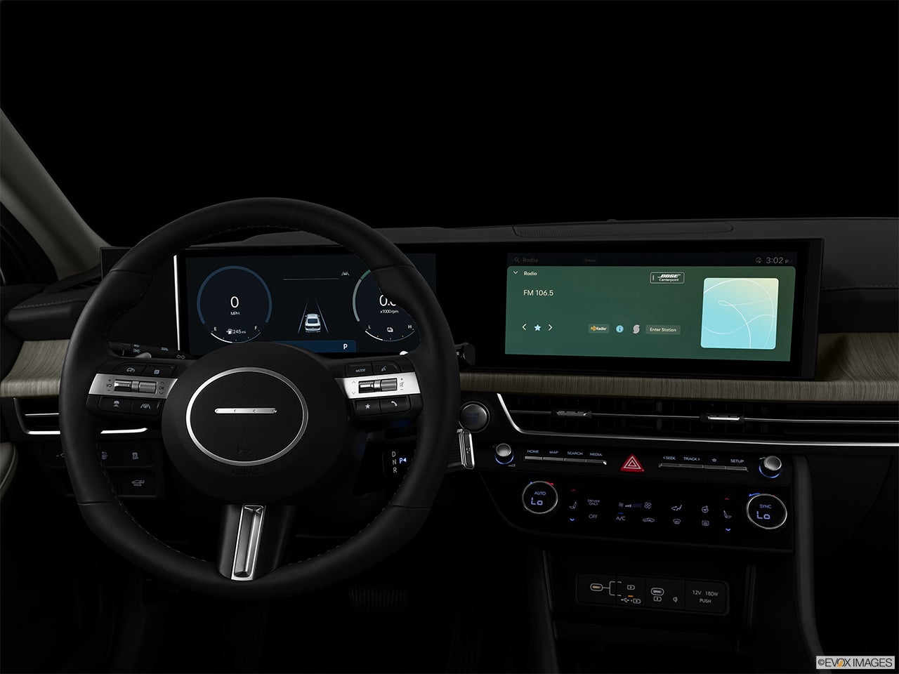 2024 Hyundai SONATA Hybrid photo