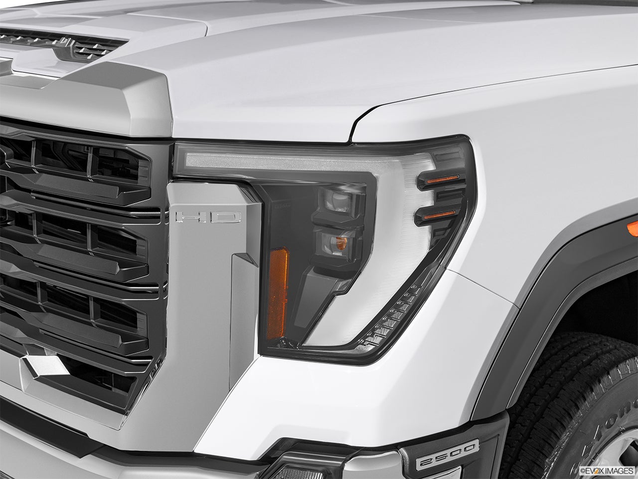 2025 GMC Sierra 2500HD photo