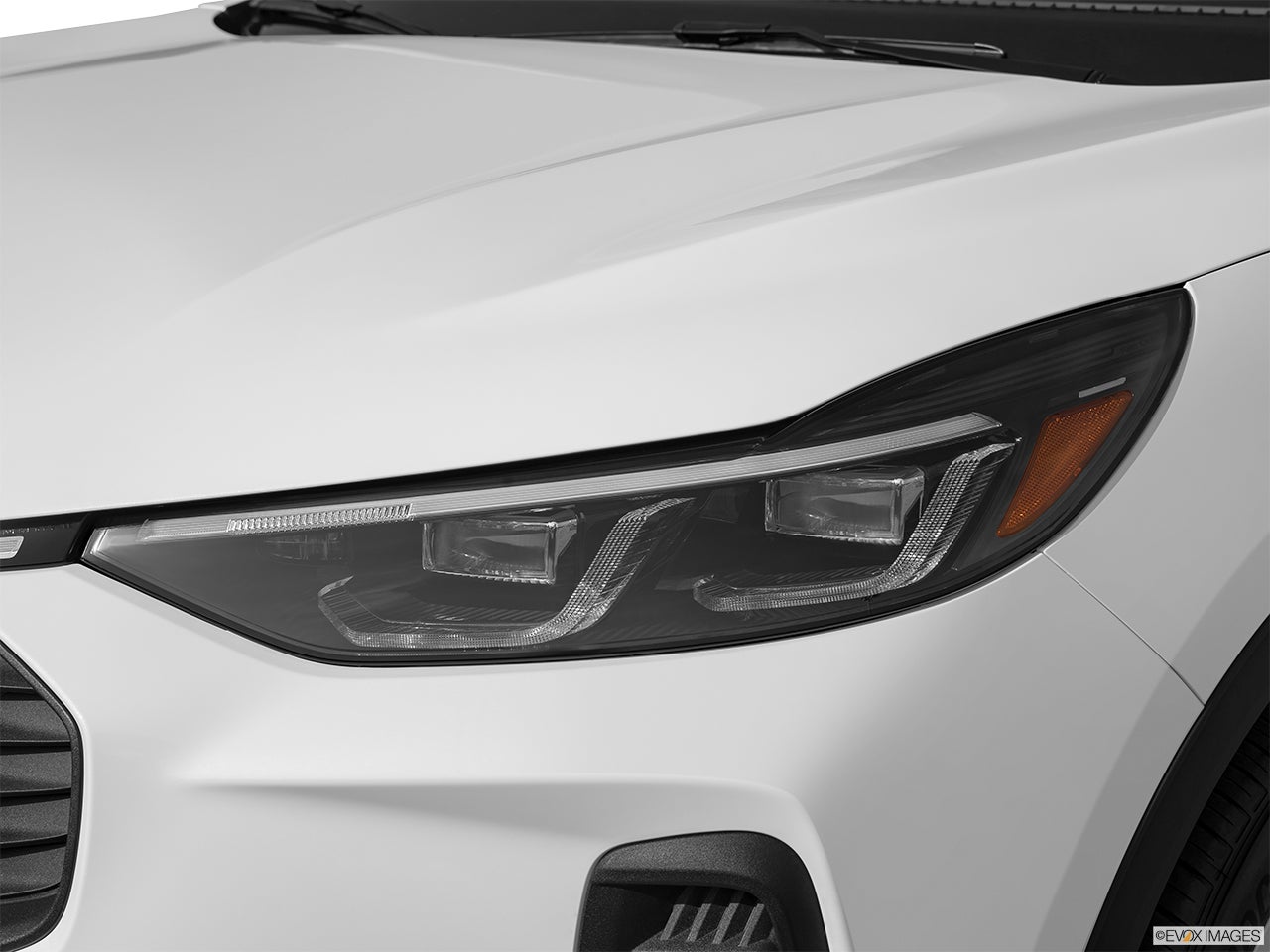 2026 Ford Escape Hybrid photo