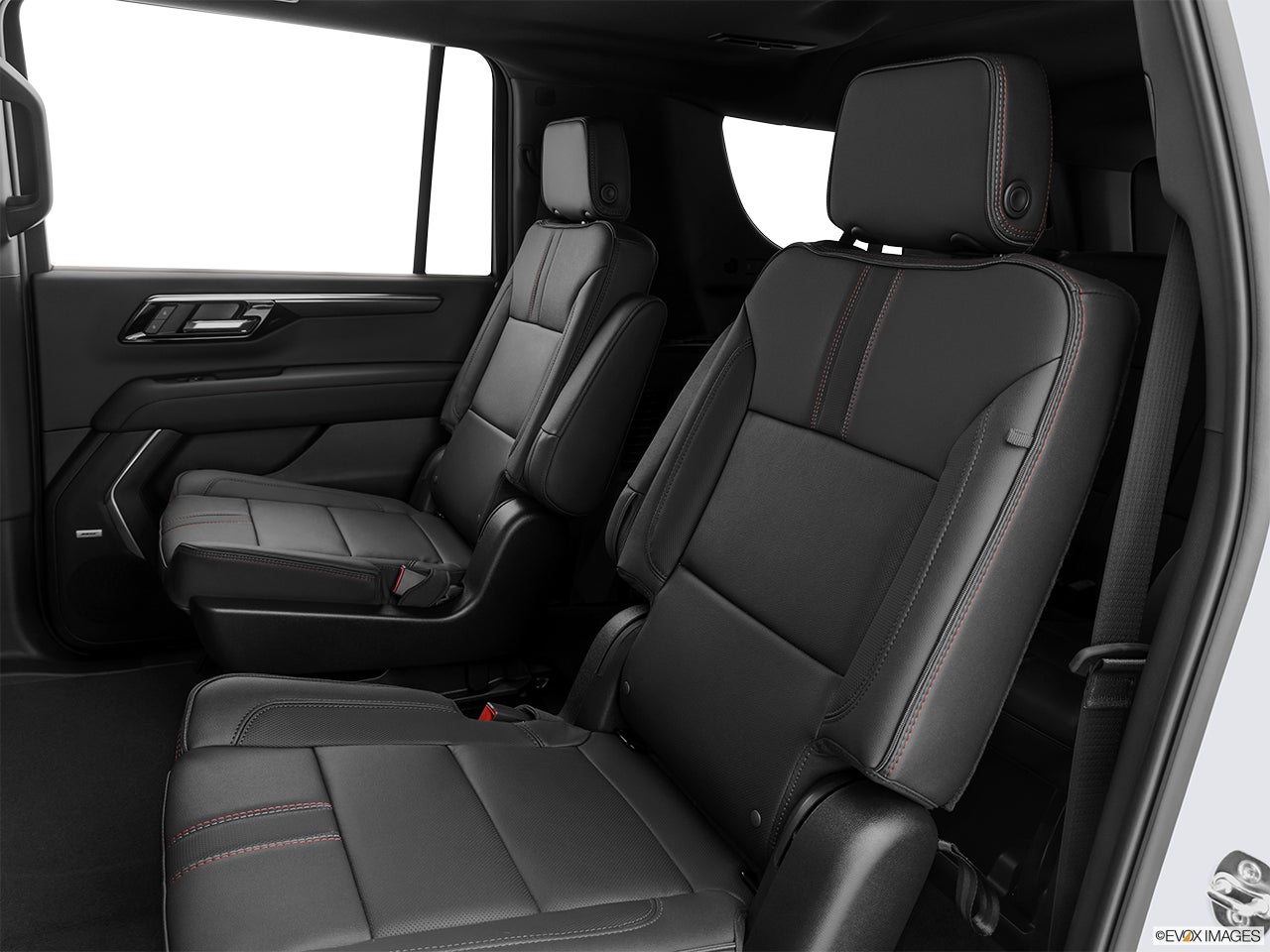 2026 Chevrolet Suburban photo