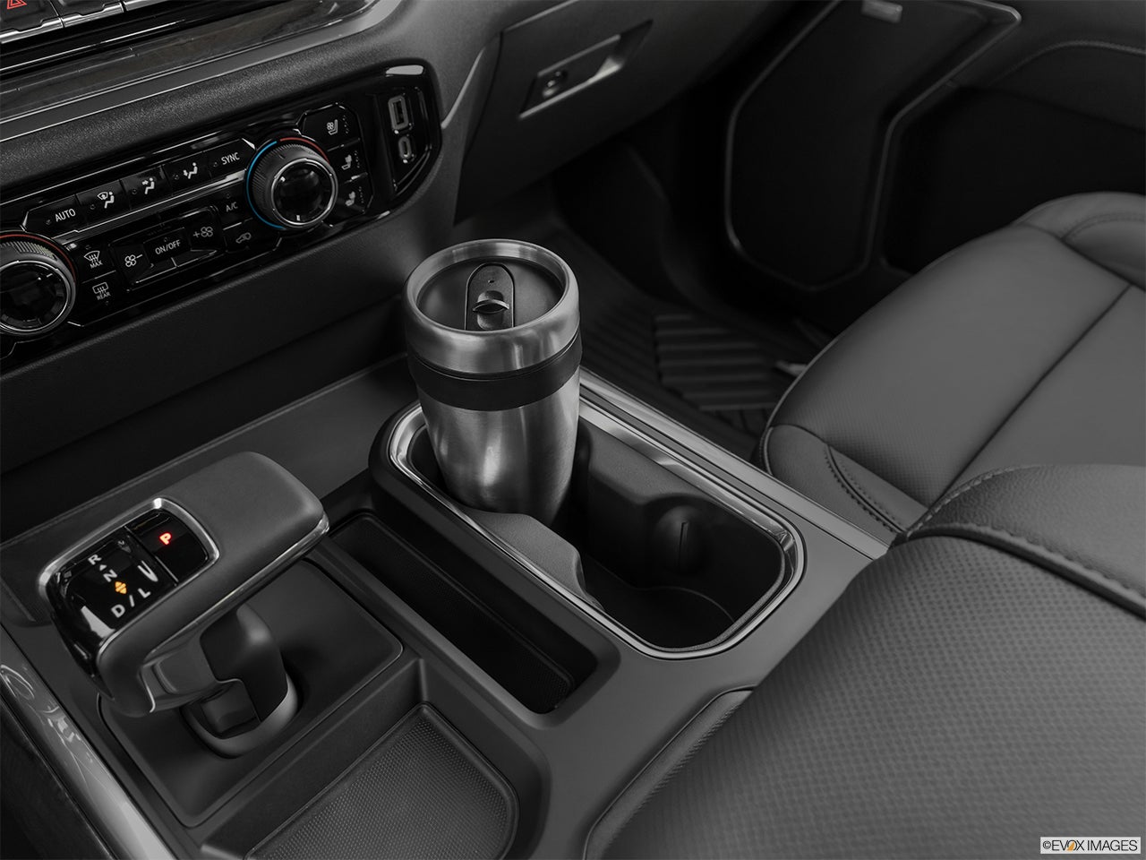 2025 Chevrolet Silverado 1500 photo