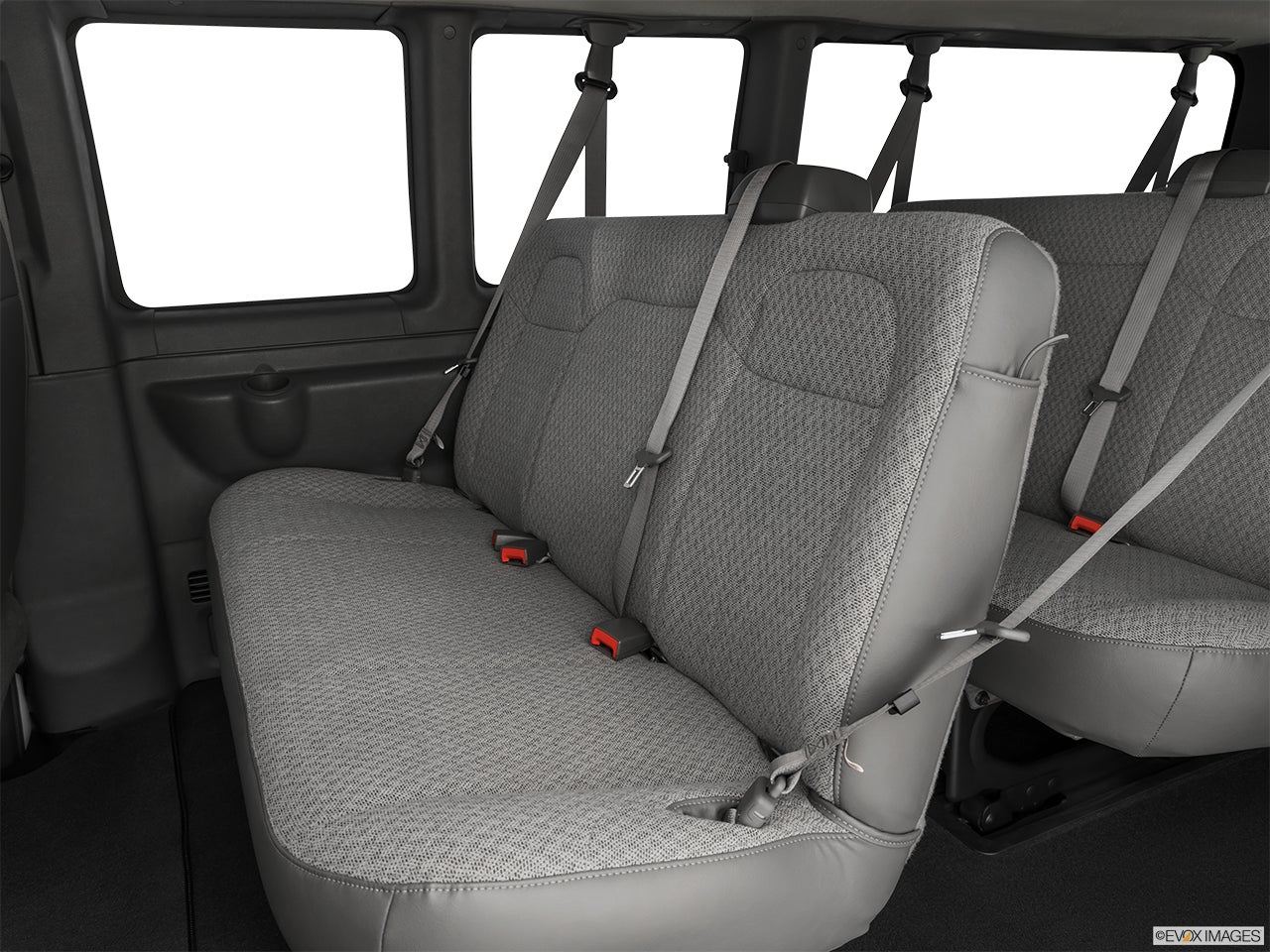 2026 Chevrolet Express photo