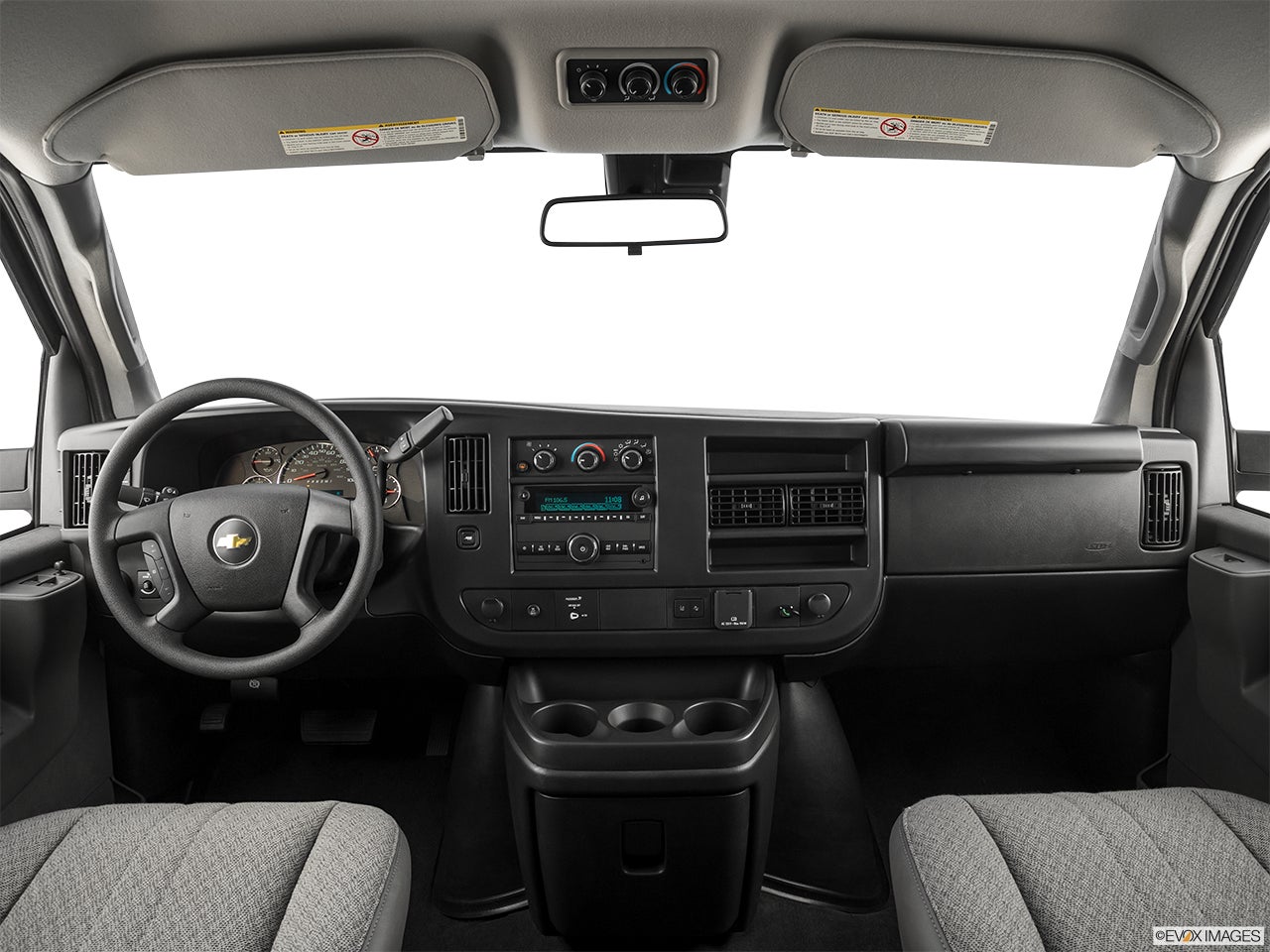 2026 Chevrolet Express photo