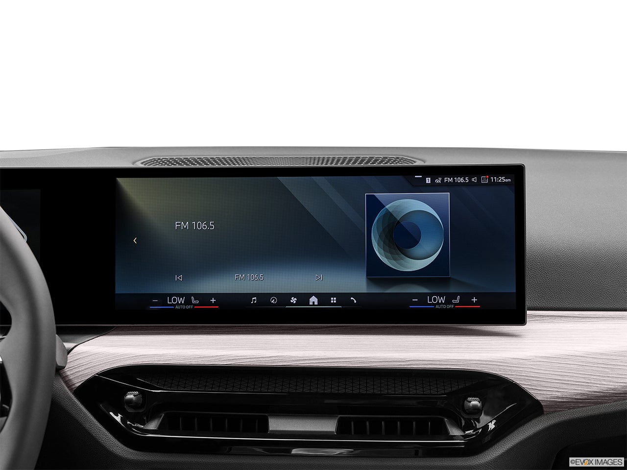 2025 BMW i4 photo