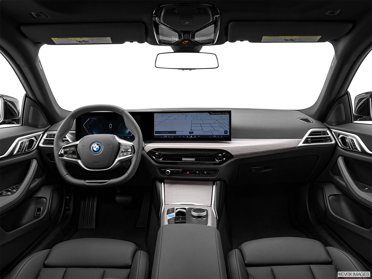 2025 BMW i4 photo