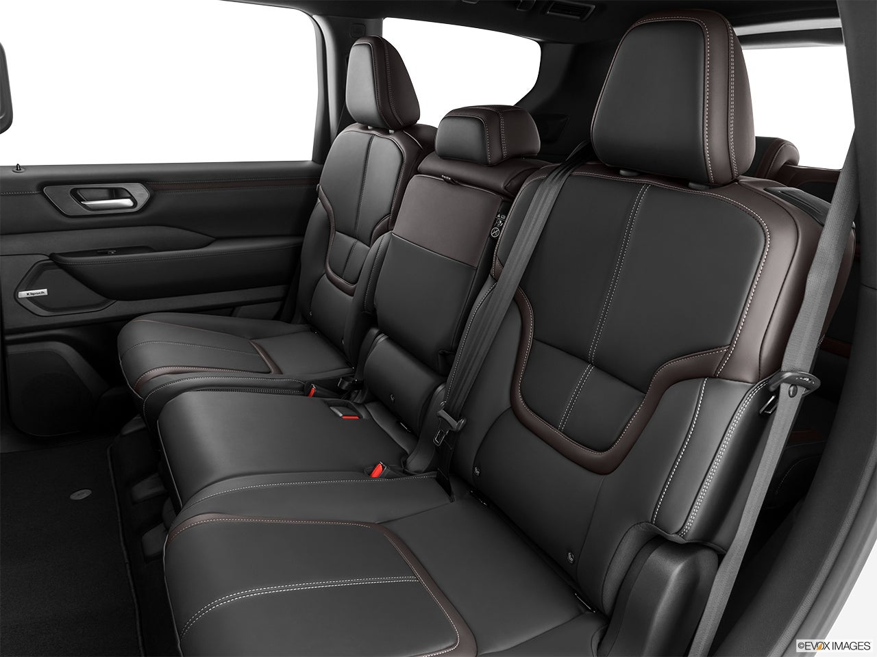 2025 Nissan Armada photo