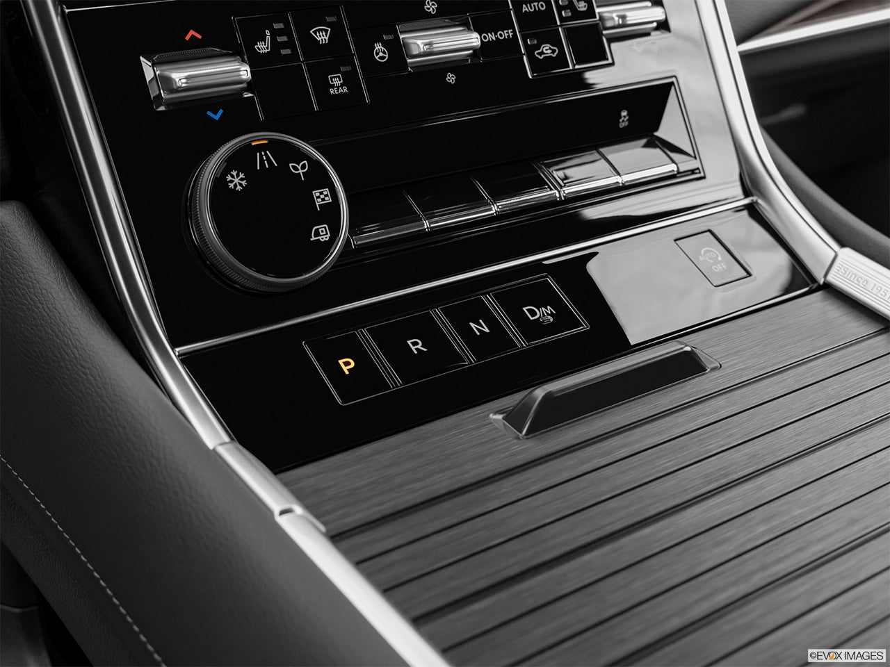 2025 Nissan Armada photo