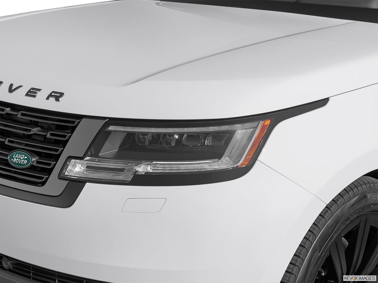 2026 Land Rover Range Rover photo