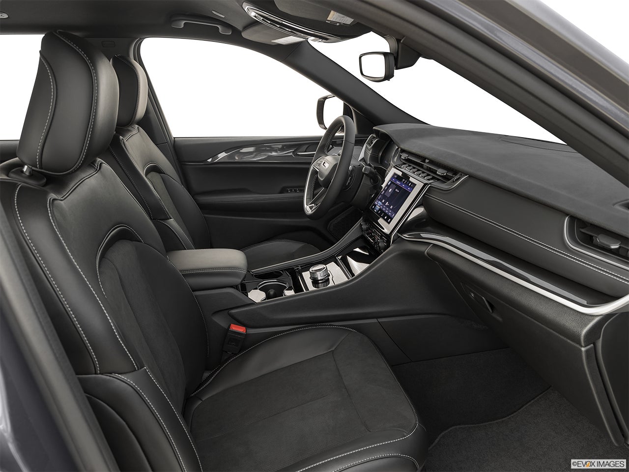 2025 Jeep Grand Cherokee photo