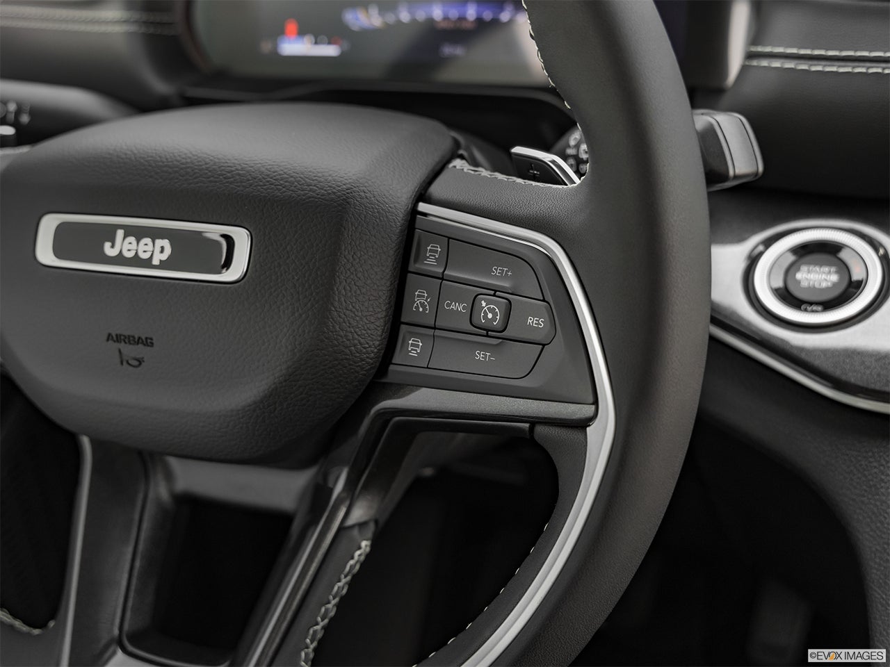 2025 Jeep Grand Cherokee photo