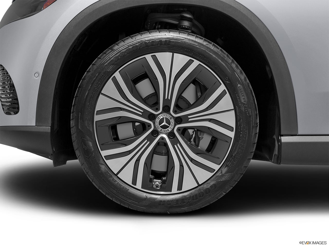 2024 Mercedes-Benz EQE photo