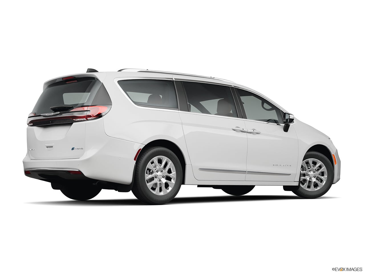 2026 Chrysler Pacifica Plug-In Hybrid photo