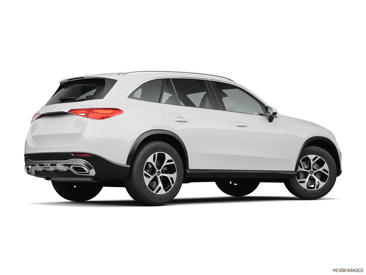 2026 Mercedes-Benz GLC photo