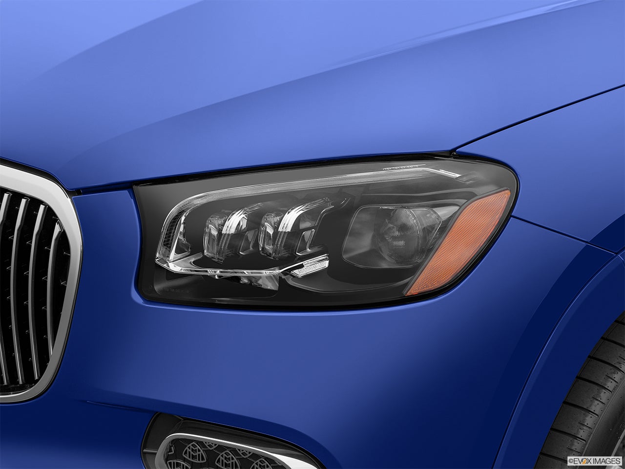 2025 Mercedes-Benz GLS photo