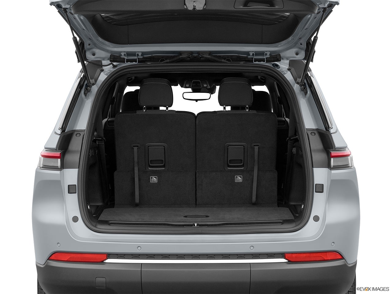 2025 Jeep Grand Cherokee L photo