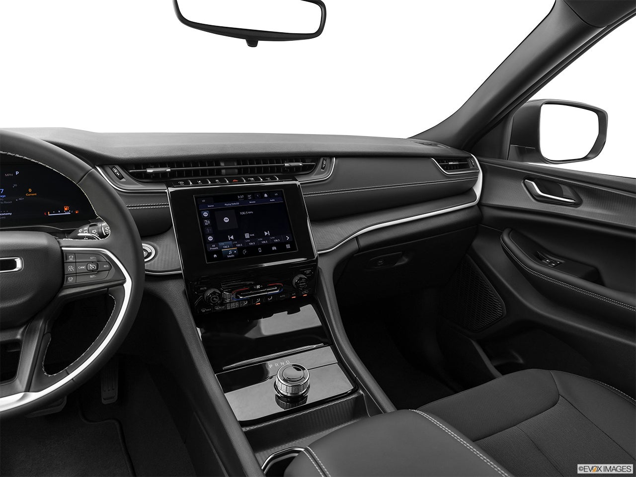 2025 Jeep Grand Cherokee L photo