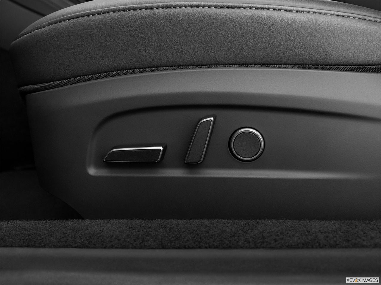 2025 Tesla Model 3 photo