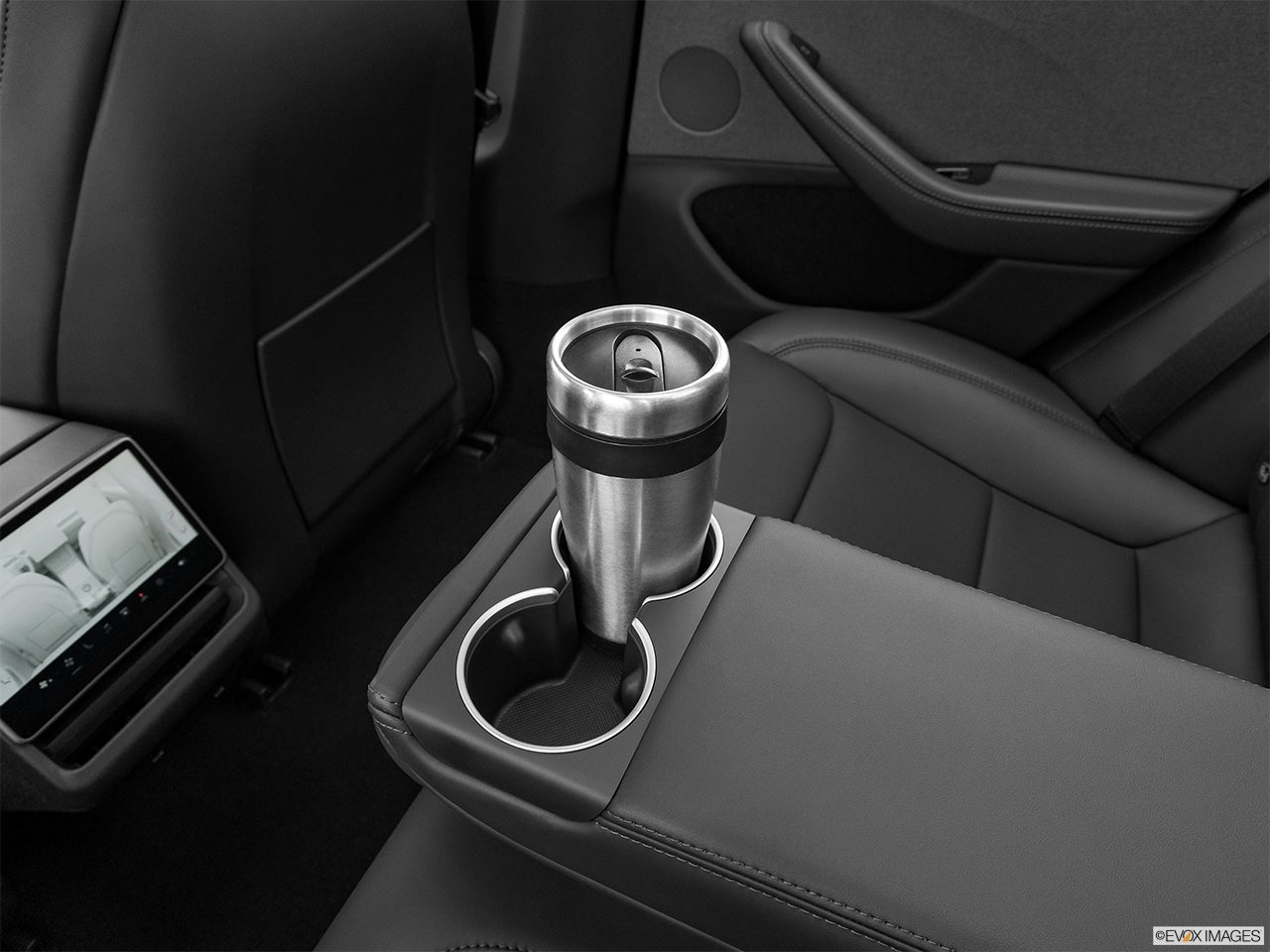 2025 Tesla Model 3 photo