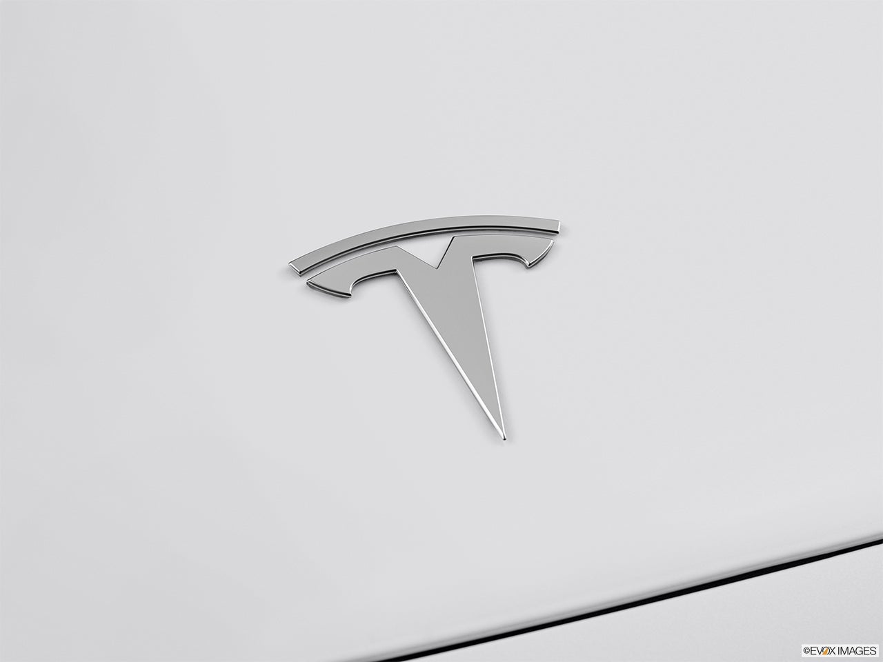 2025 Tesla Model 3 photo