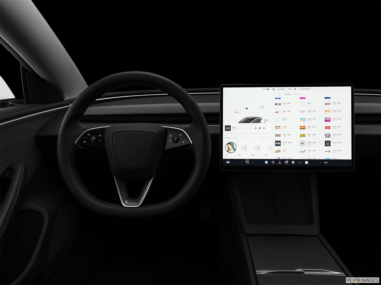 2025 Tesla Model 3 photo