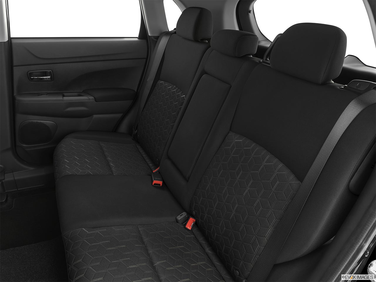 2025 Mitsubishi Outlander Sport photo